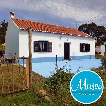 Musa House منزل ريفي